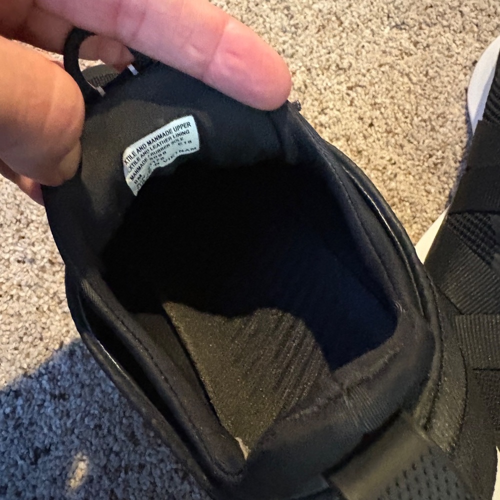 Tory sport tennis shoes - Picture 9 of 11